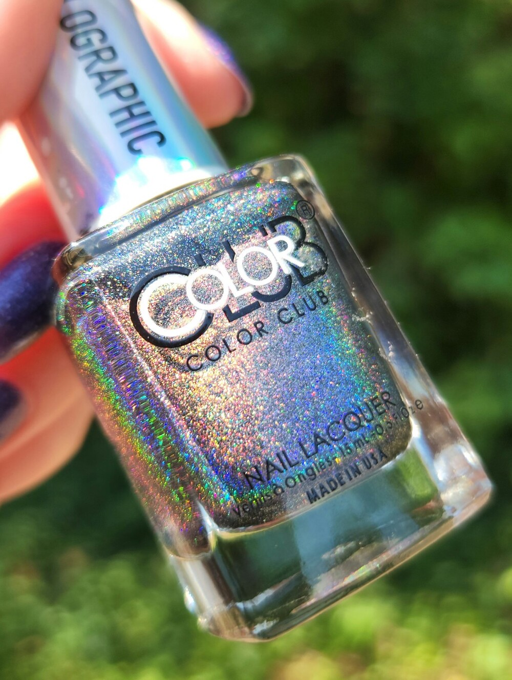 Color Club ✨️ Beyond ✨️ Black Linear Holographic Polish 🌈